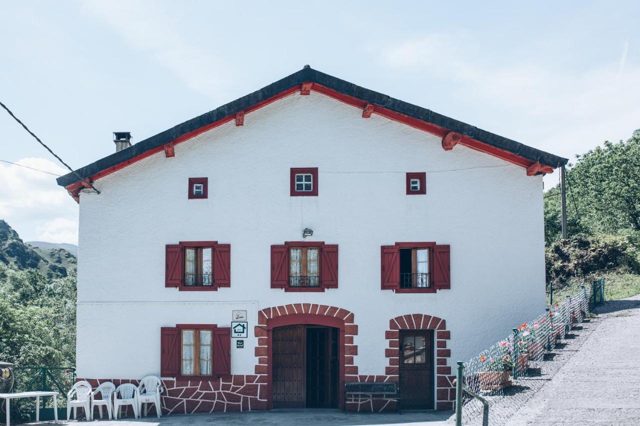 Casa Navarlaz S N Valcarlos Εξωτερικό φωτογραφία